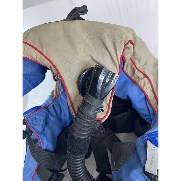 Sea quest scuba Gear - Picture 5 of 13